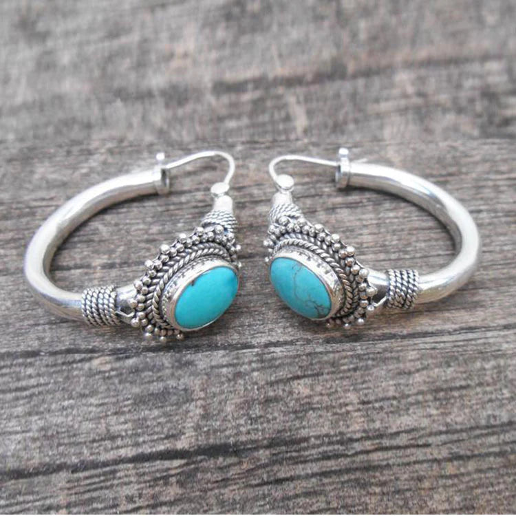 Vintage Turquoise Earrings for a Timeless Look