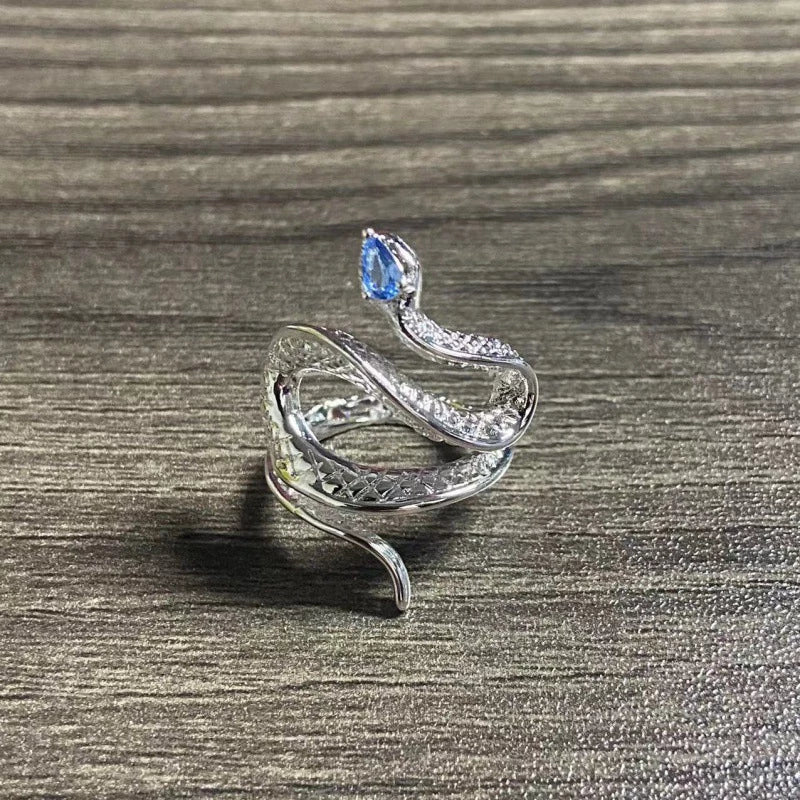 Bague Ajustable Cobra en Argent avec Éblouissante Topaze Bleue