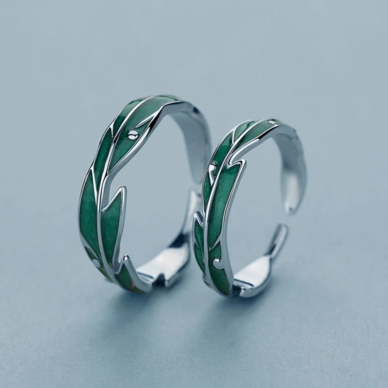 Bague Ajustable en Argent Éblouissante avec Feuilles Vertes Artistiques