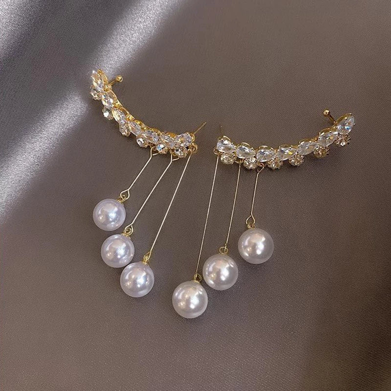 Éblouissantes Boucles d'Oreilles Pendantes en Or, ornées de Zircon et de Perles élégantes