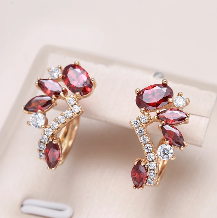 Boucles d'oreilles en Cristal Rouge Doré au Style Élégant