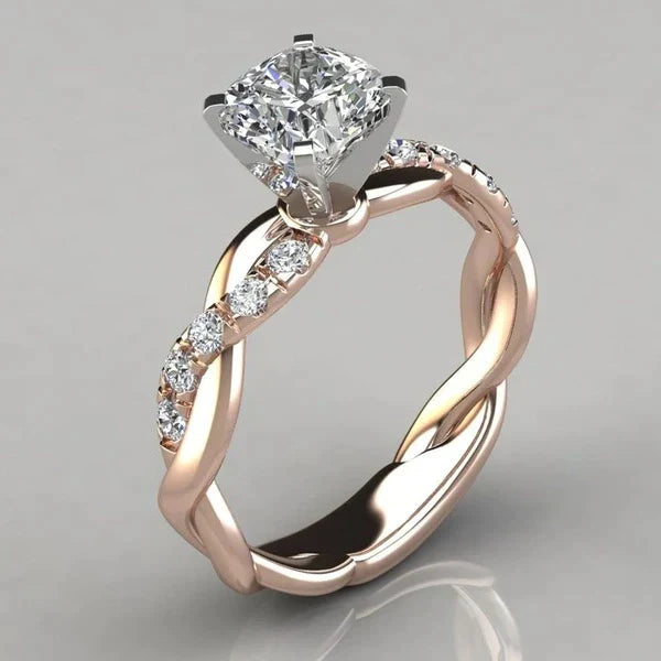 Bague Tressée Éblouissante en Zircone Cubique