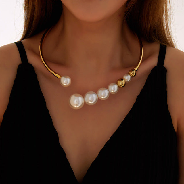 Collier Élégant en Perles Épaisses d'Or et d'Argent