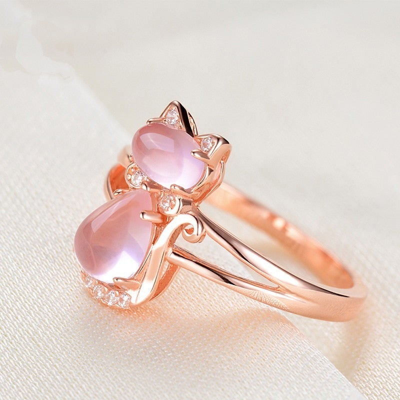 Elégante Bague en Or Rose avec Motif de Chat