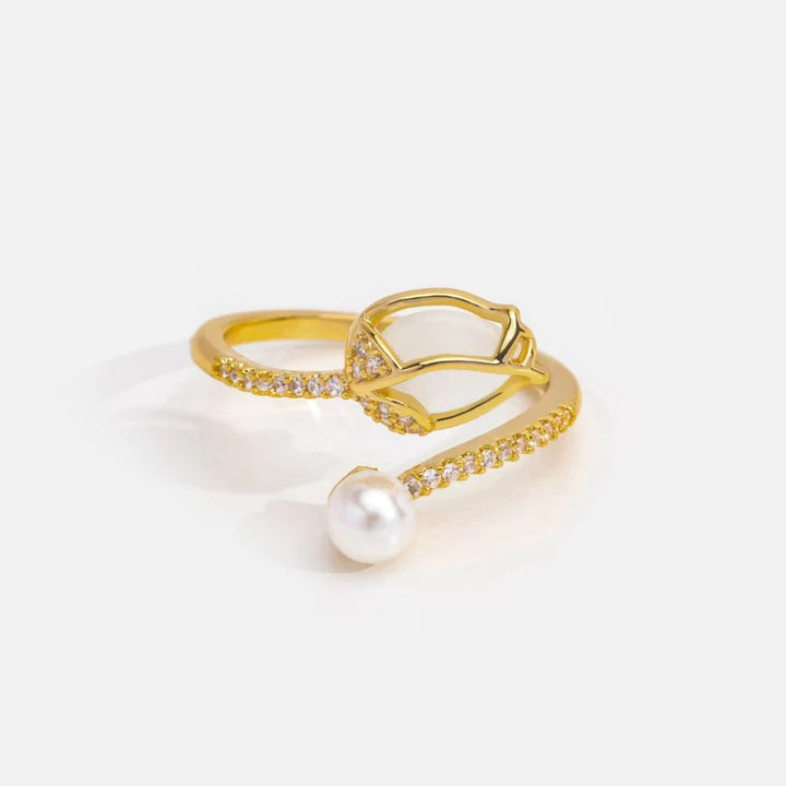 Bague Tulipe Ajustable en Or avec Éclat d'Opale Blanche et Perle Sophistiquée