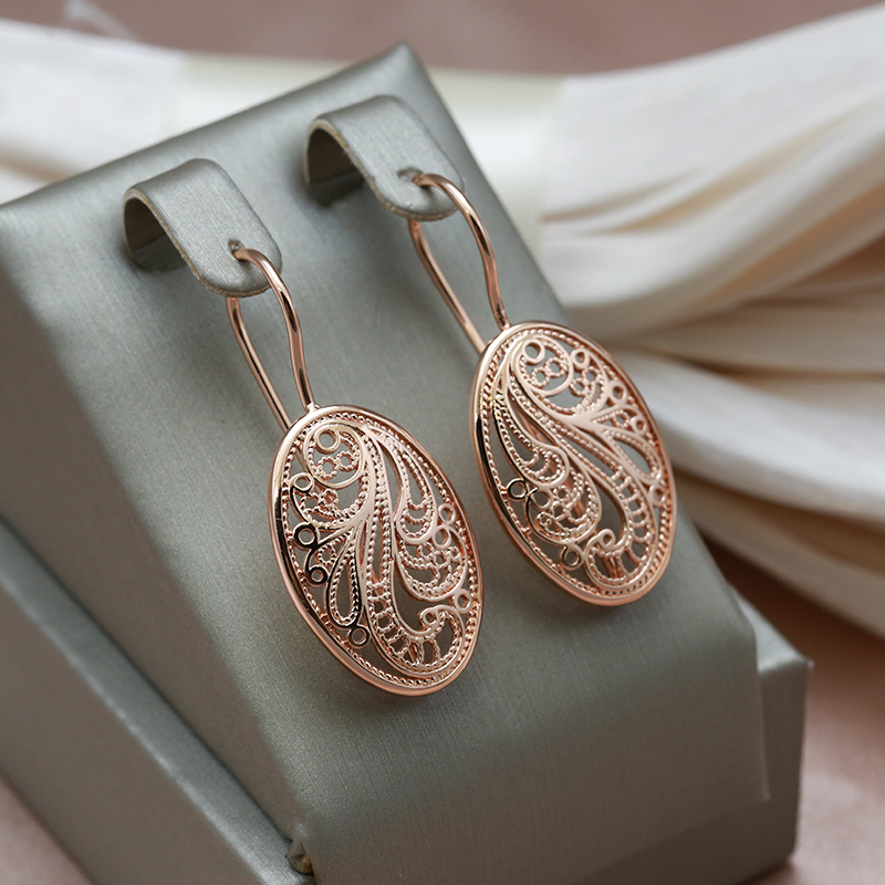 Boucles d'oreilles en or éclatantes et sophistiquées