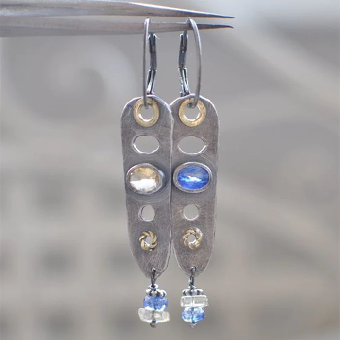 Élégantes Boucles d'Oreilles Vintage en Bleu