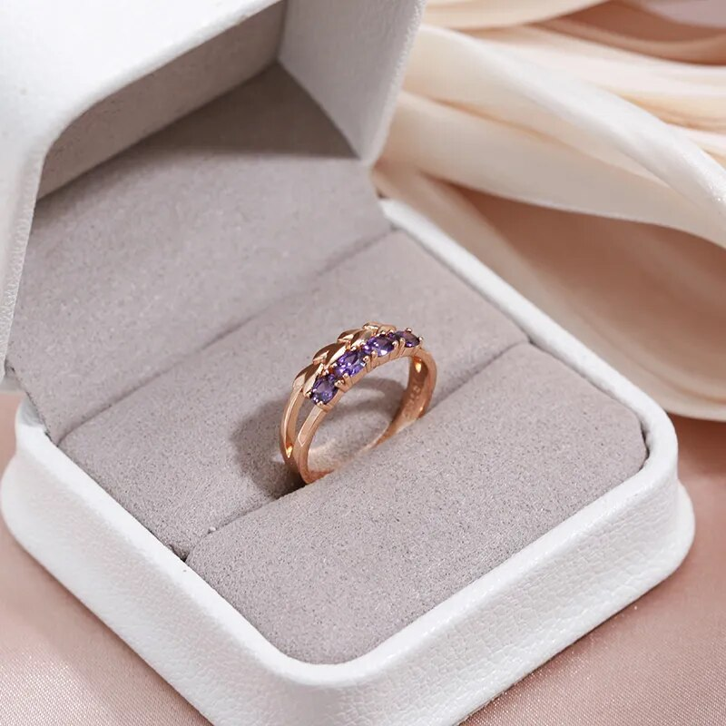 Anneau Chic Embelli de Cristaux Violets