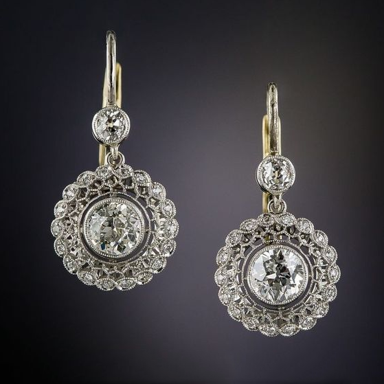 Boucles d'oreilles Mandala en Zirconia au Style Vintage Élégant