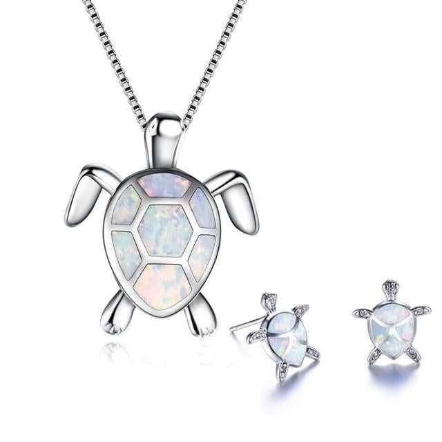 Ensemble Élégant : Collier Tortue de Mer en Opale et Argent avec Boucles d'Oreilles Assorties