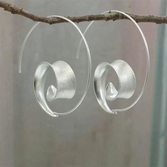 Éblouissantes Boucles d'Oreilles Spirale en Argent