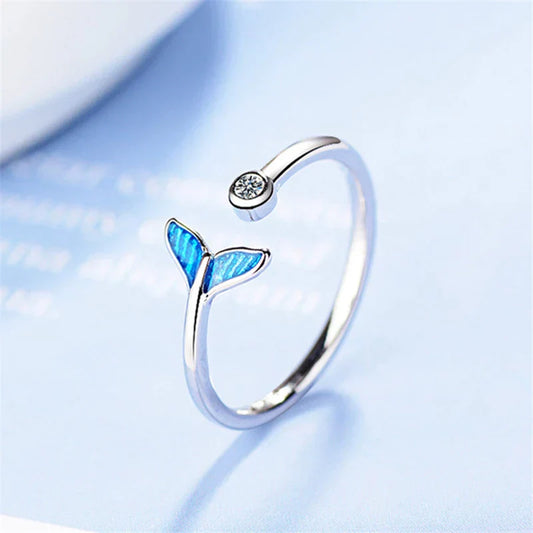Élégante Bague Argent avec Zirconia en Design Queue de Baleine