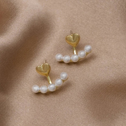 Éblouissantes Boucles d'Oreilles en Forme de Cœur Doré avec Élégantes Perles