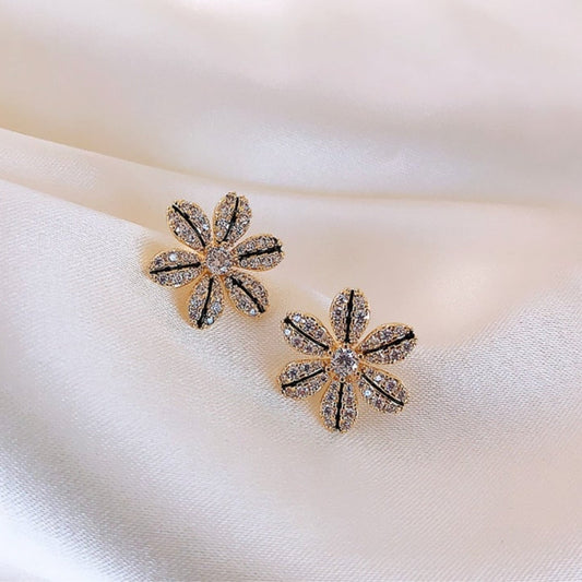 Éblouissantes Boucles d'Oreilles en Or avec Élégantes Fleurs en Zirconia