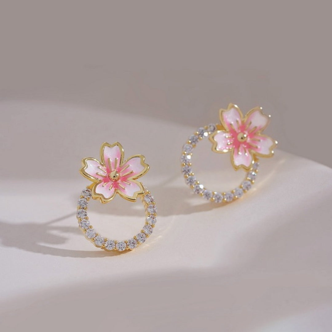 Élégantes Boucles d'Oreilles en Forme de Fleurs avec Zirconia en Or