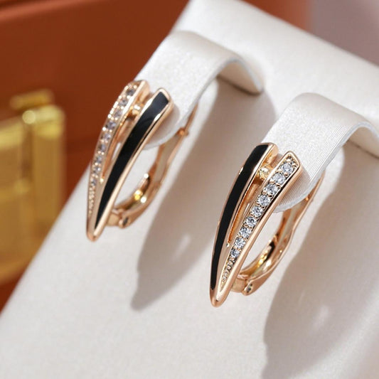 Éblouissantes Boucles d'Oreilles en Émail Noir et Zirconium