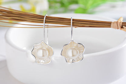 Boucles d'oreilles Éclat de Perle en Argent Floral