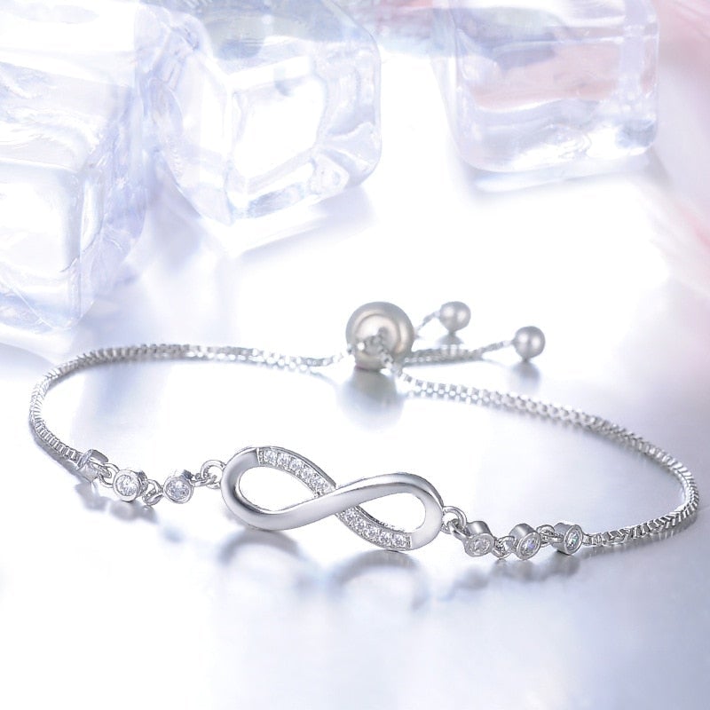 Bracelet Argent Adjustable Infini - Élégance et Style à Votre Poignet