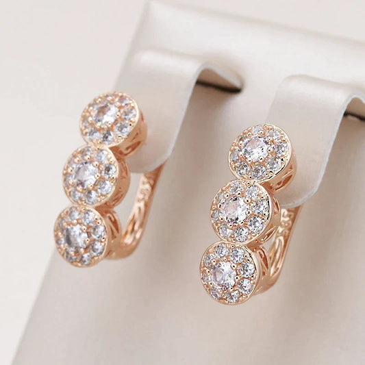 Boucles d'oreilles Élégantes en Or avec Cristaux Triples Éblouissants