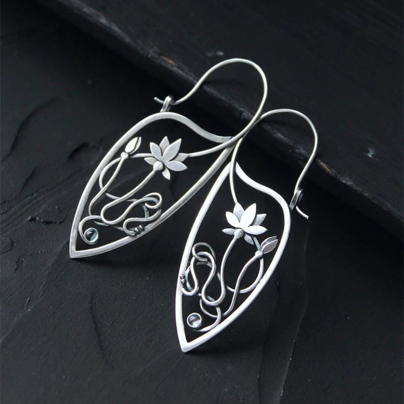 Élégantes Boucles d'Oreilles en Argent Sterling en Forme de Fleur de Lotus