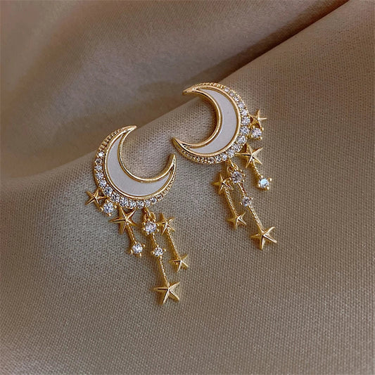 Éblouissantes Boucles d'Oreilles en Forme de Lune pour un Élégance Céleste