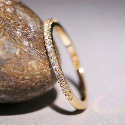 Éblouissante Bague en Or et Argent ornée de Zirconium scintillant