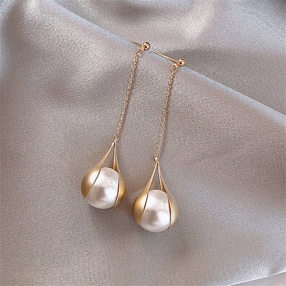 Éblouissantes Boucles d'Oreilles Pendantes en Perles Dorées