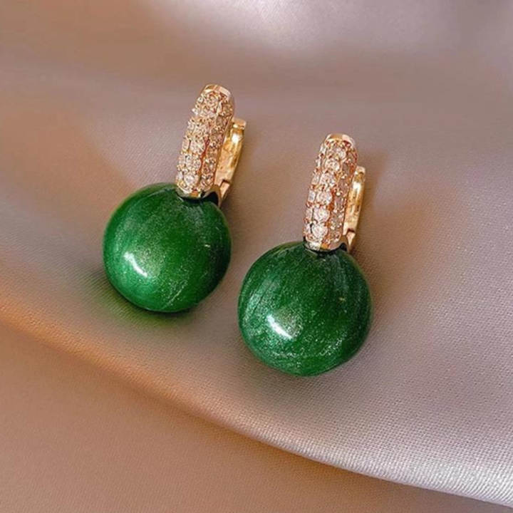 Luxueuses Boucles d'Oreilles en Or avec Éblouissante Perle Verte