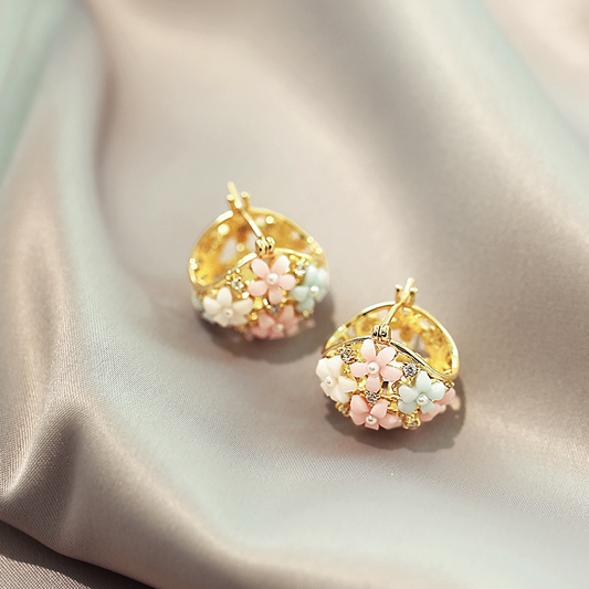 Boucles d'oreilles élégantes Bateau avec Fleurs en Or