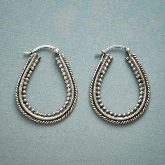 Élégantes Boucles d'Oreilles Boho en Argent pour un Style Unique