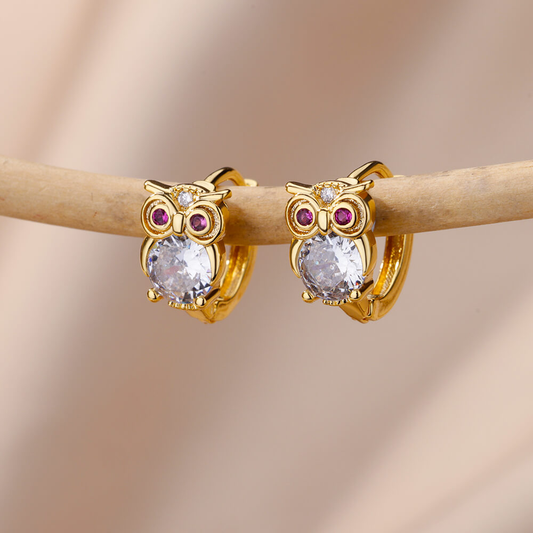 Élégantes Boucles d'Oreilles Minimalistes Hibou en Or avec Zirconia Étincelant