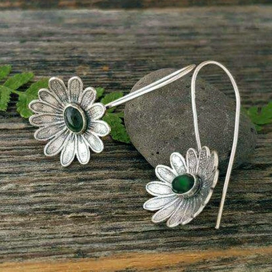 Boucles d'oreilles Vintage en Argent avec Élégantes Fleurs et Pierre Verte Éclatante