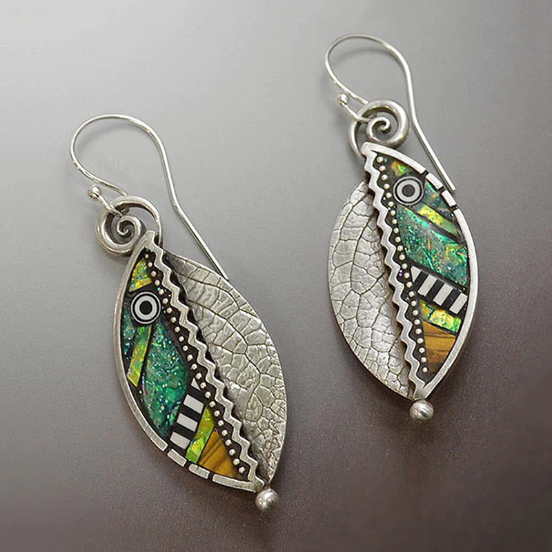 Éblouissantes Boucles d'Oreilles en Argent Pur avec Éclat de Cristal Vert
