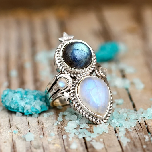 Bague Élégante en Argent avec Pierre de Lune Éblouissante