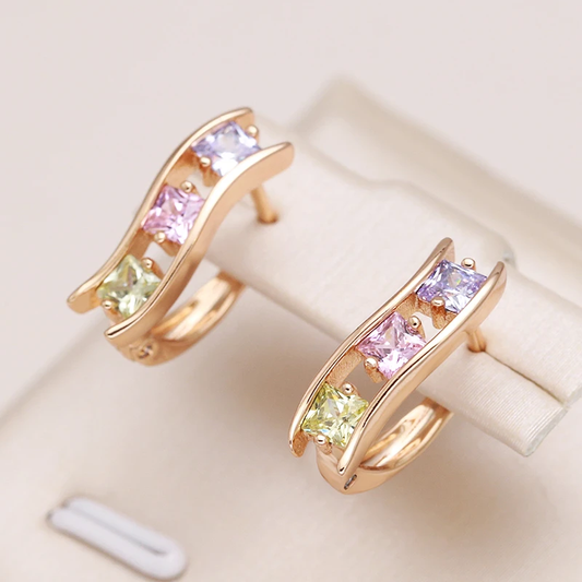 Éblouissantes boucles d'oreilles en or multicolores ornées de zircon cubique scintillant