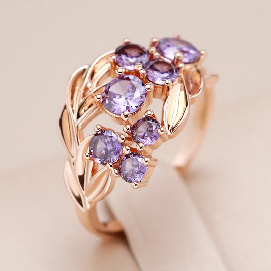 Chic Bague en Or avec Pierre Mauve Éblouissante