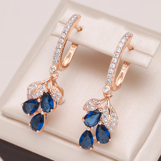 Boucles d'oreilles scintillantes en cristal bleu chic et raffiné