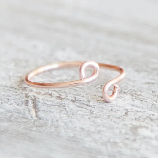Élégante Bague Vintage en Or Rose en Spirale