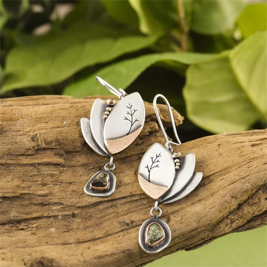 Boucles d'oreilles Vintage en Argent Naturel ornées de Zircons Éclatants