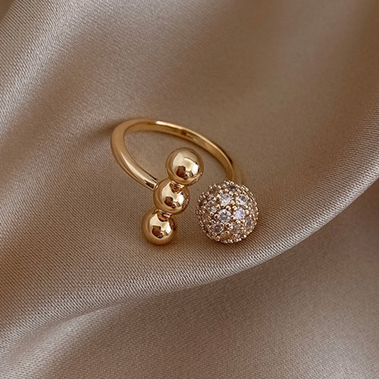 Éblouissante Bague Triple Sphère en Or Brillant