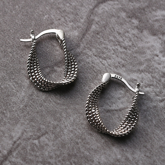 Boucles d'oreilles vintage en argent à mailles irrégulières élégantes