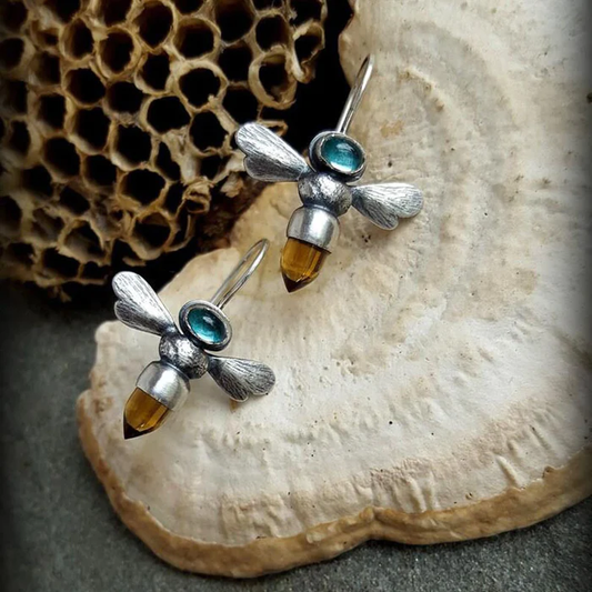 Boucles d'oreilles vintage en argent forme d'abeille, un style audacieux et élégant !