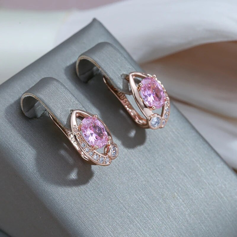 Éblouissantes boucles d'oreilles en zirconium rose pour une élégance ultime