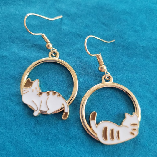 Élégantes Boucles d'Oreilles Vintage à Gemmes Brillantes