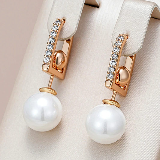 Éblouissantes boucles d'oreilles en perles scintillantes