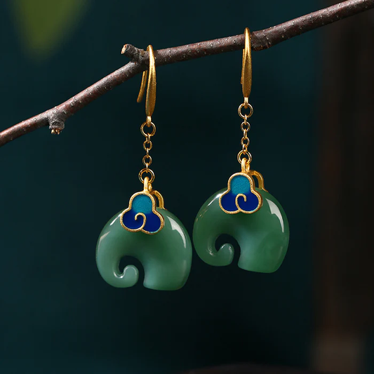 Boucles d'oreilles vintage élégantes en forme d'éléphant vert lumineux