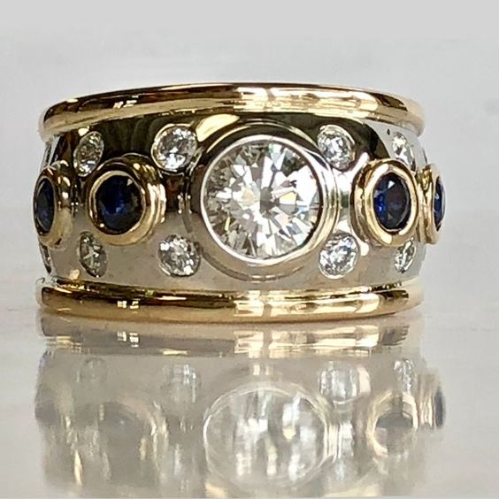 Éblouissante bague vintage ornée de zircone avec délicatesse en or