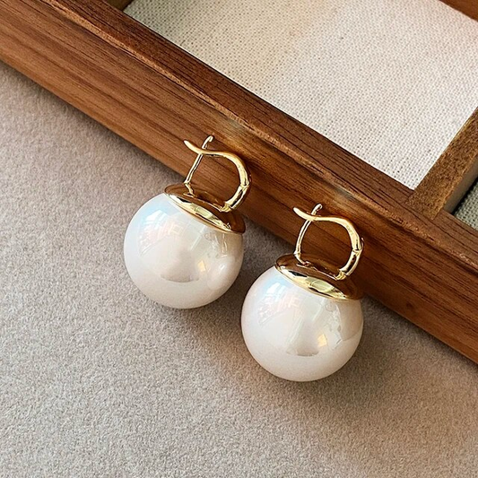 Boucles d'oreilles chic avec des perles majestueuses