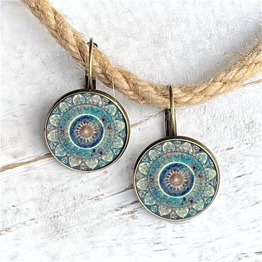 Boucles d'oreilles vintage Mandala envoûtantes, teintes bleu profond