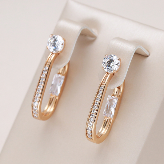 Boucles d'oreilles Élégance en or ornées de Zirconia scintillants